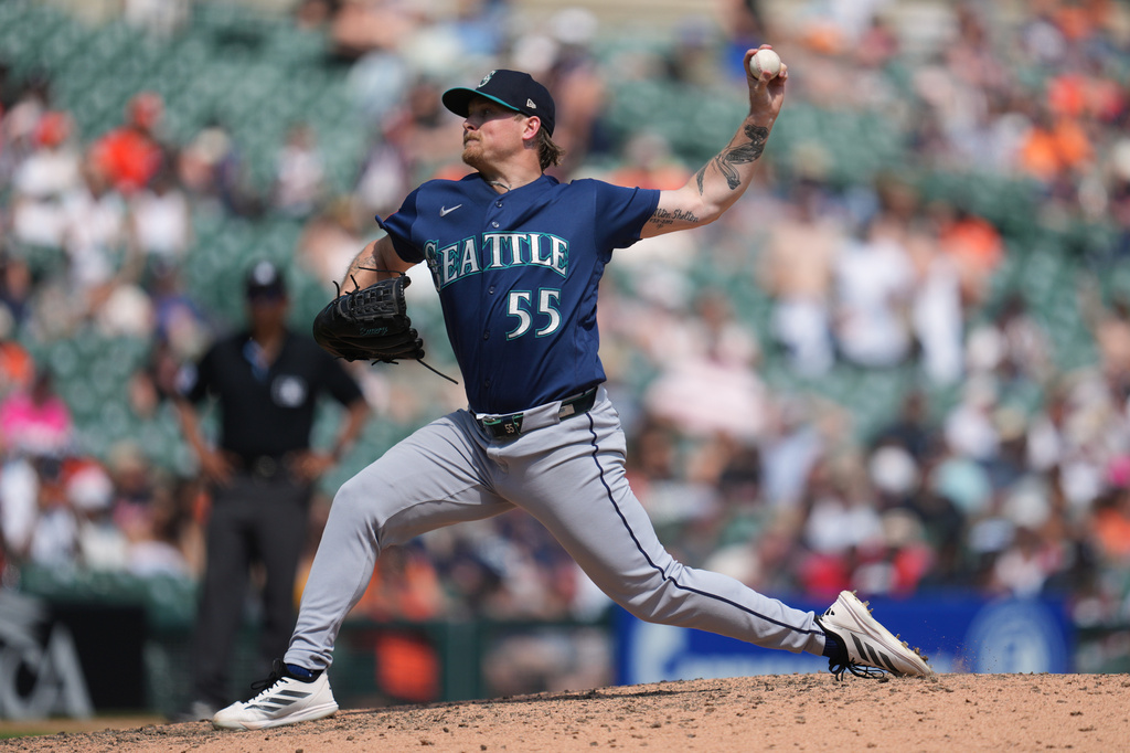 Seattle Mariners pitcher Gabe Speier throws against the Detroit Tigers during the ninth inning of a baseball game Saturday, June 6, 2026, in Detroit. (AP Photo/Paul Sancya)