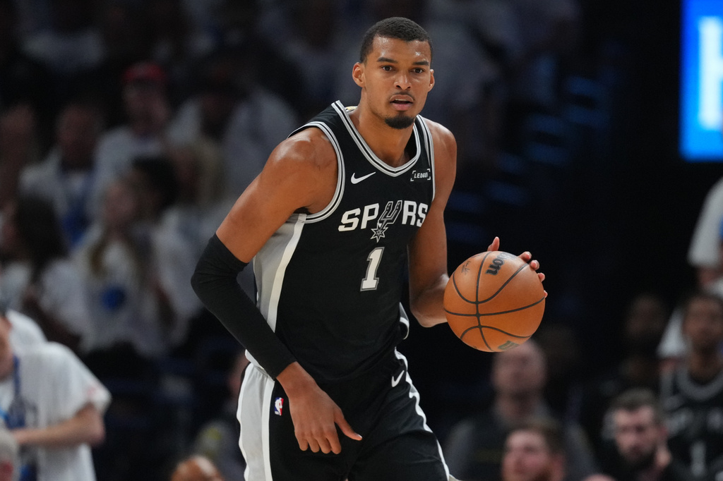 San Antonio Spurs forward Victor Wembanyama (1) moves on the court against the Oklahoma City Thunder in the second half of Game 5 in the Western Conference finals NBA basketball playoffs series, Tuesday, May 26, 2026, in Oklahoma City. (AP Photo/Julio Cortez)