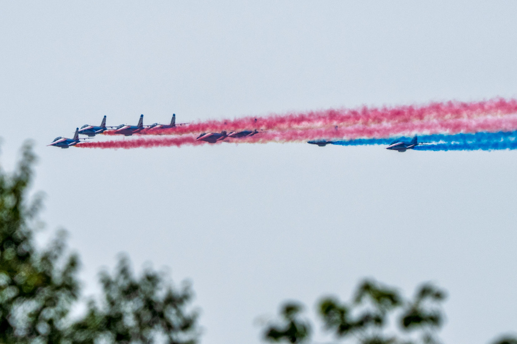 France's military aerobatic team, the Patrouille de France, flys over Washington in a tribute to America's 250th birthday, Monday, June 22, 2026. (AP Photo/J. Scott Applewhite)