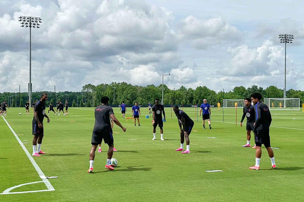 United States soccer players work on a drill at the new national training complex, Thursday, May 28, 2026, in Fayetteville, Ga., ahead of the 2026 World Cup soccer tournament. (AP Photo/Ronald Blum