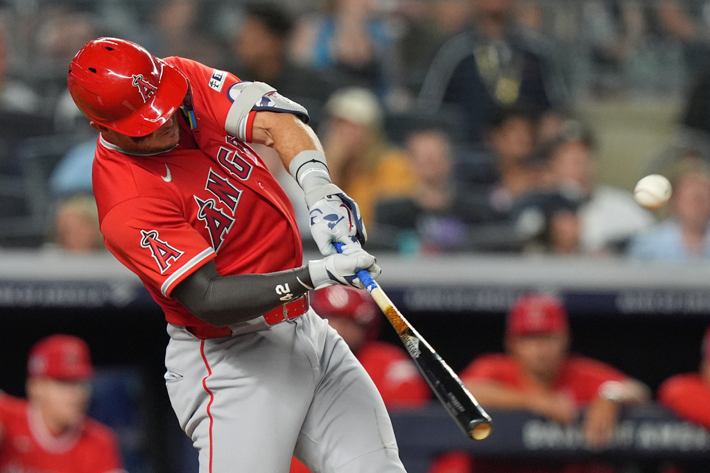 Los Angeles Angels' Mike Trout hits a two-run home run during the fifth inning of a baseball game against the New York Yankees Wednesday, April 15, 2026, in New York. (AP Photo/Frank Franklin II)