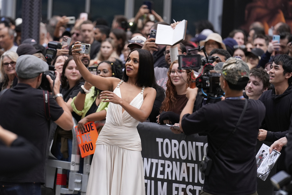 Kerry Washington attends the premiere of "Wake Up Dead Man: A Knives Out Mystery" at the Princess of Wales Theatre during the Toronto International Film Festival on Saturday, Sept. 6, 2025, in Toronto. (AP Photo/Chris Pizzello)