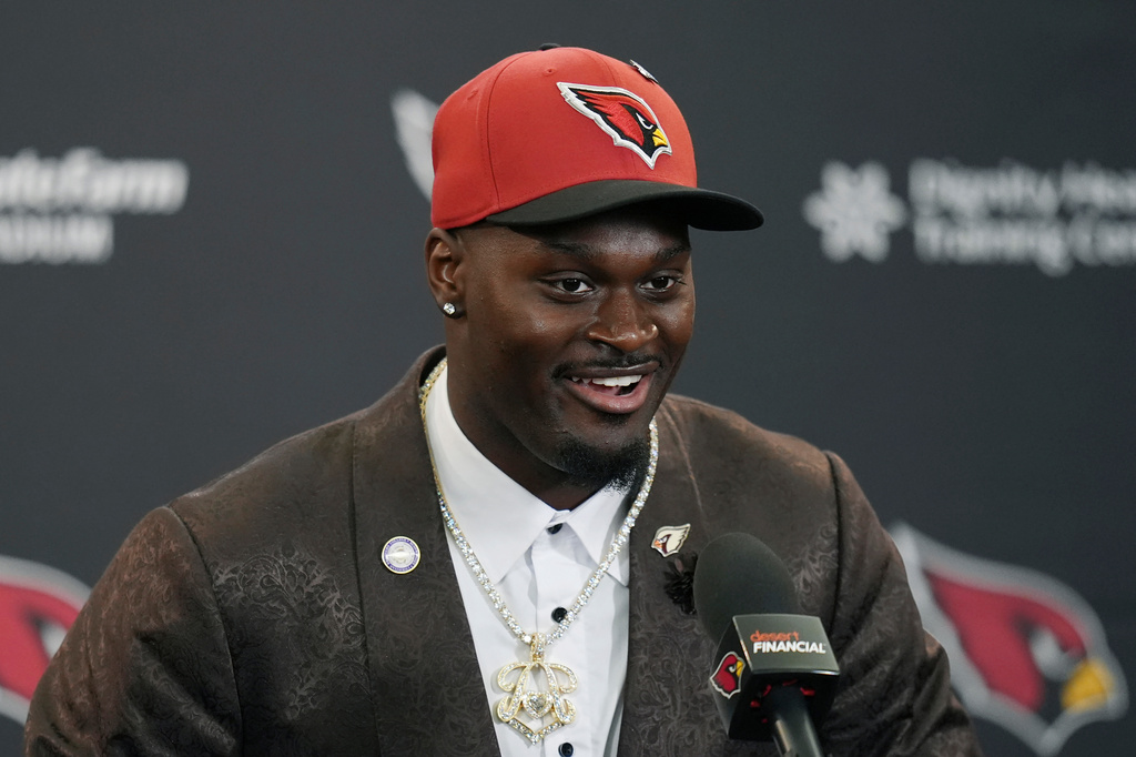 Arizona Cardinals NFL football first round draft choice Jeremiyah Love speaks during a news conference, Friday, April 24, 2026, in Tempe, Ariz. (AP Photo/Ross D. Franklin)