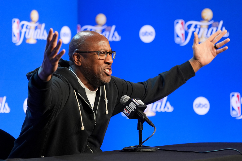 New York Knicks head coach Mike Brown speaks to the media prior to the start of the NBA Finals basketball series against the San Antonio Spurs, Tuesday, June 2, 2026, in San Antonio. (AP Photo/Eric Gay)