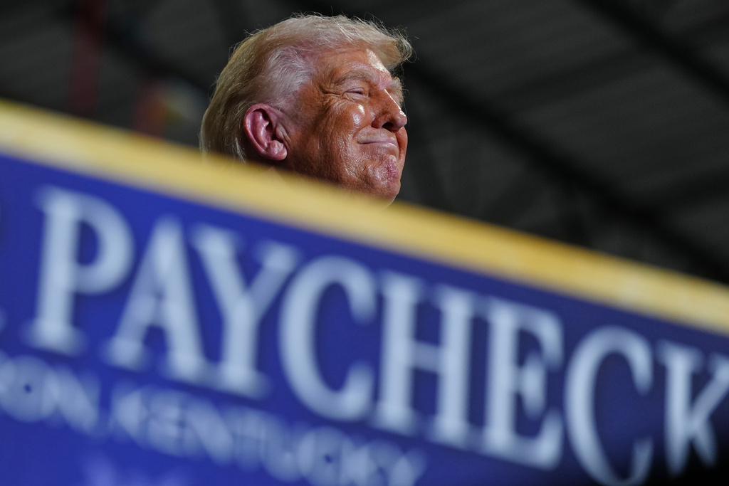 President Donald Trump speaks at Verst Logistics Wednesday, March 11, 2026, in Hebron, Ky. (AP Photo/Julia Demaree Nikhinson)