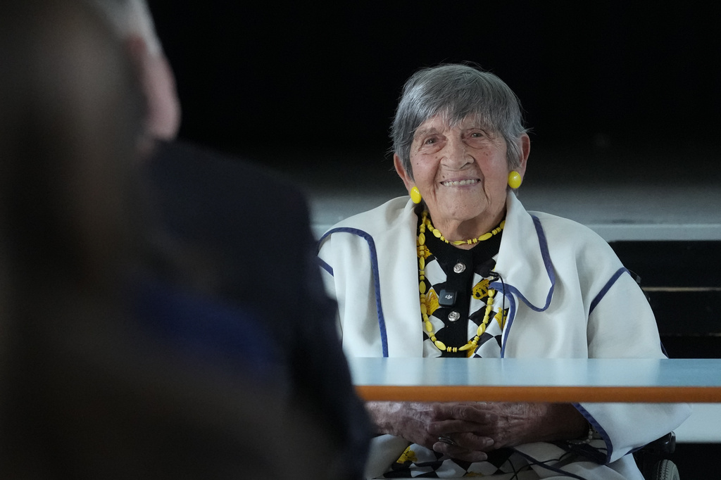 Ginette Kolinka, a 101-year-old survivor of Auschwitz, during a meeting with pupils in a Paris-region high school in Saint-Maur-des-Fosses, outside Paris, France, March 21, 2026. (AP Photo/Thibault Camus)