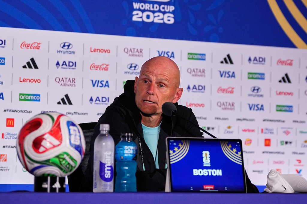 Norway head coach Stale Solbakken talks to the media during a press conference ahead of the World Cup Group I soccer match between Iraq and Norway in Foxborough, Mass., near Boston, Monday, June 15, 2026. (AP Photo/Martin Meissner)