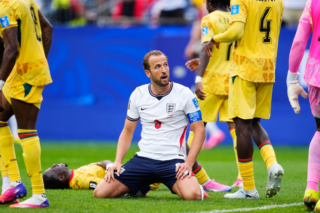 England's Harry Kane (9) reacts after missing a shot on goal during the World Cup Group L soccer match between England and Ghana in Foxborough, Mass., near Boston, Tuesday, June 23, 2026. (AP Photo/Petr David Josek)