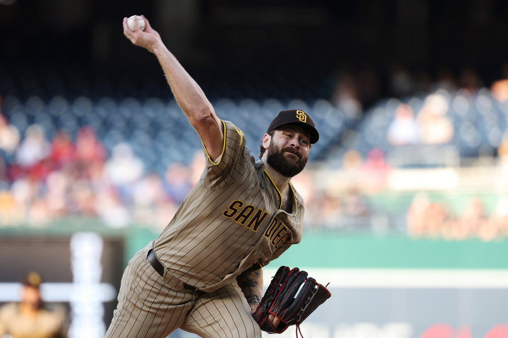 San Diego Padres pitcher Lucas Giolito throws during the first inning of a baseball game against the Washington Nationals, Friday, May 29, 2026, in Washington. (AP Photo/Terrance Williams)