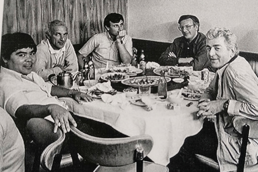 From left: Associated Press photographers Nick Ut, Armando Trovati, Lionel Cironneau, Paris Chief Photo Editor Guy Kopelowicz and Michel Lipchitz, at the 1984 Olympic Games in Los Angeles. (AP Photo) From left: Associated Press photographers Nick Ut, Armando Trovati, Lionel Cironneau, Paris Chief Photo Editor Guy Kopelowicz and Michel Lipchitz, at the 1984 Olympic Games in Los Angeles. (AP Photo)