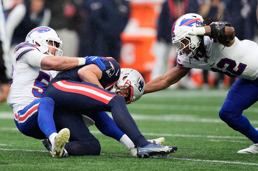 Patriots vow not to dwell on missed opportunity against Bills with division title still in reach - Daily Independent