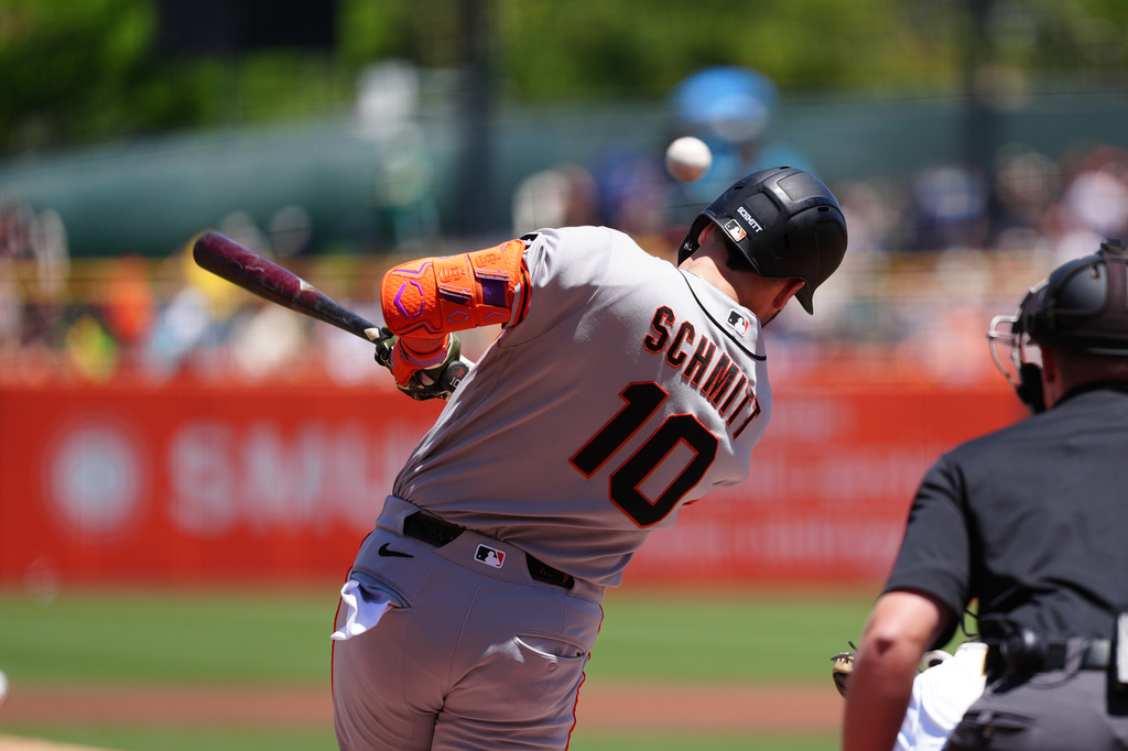 San Francisco Giants designated hitter Casey Schmitt (10) singles during a baseball game against the Athletics, Sunday, May 17, 2026, in West Sacramento, Calif. (AP Photo/Alan Greth)