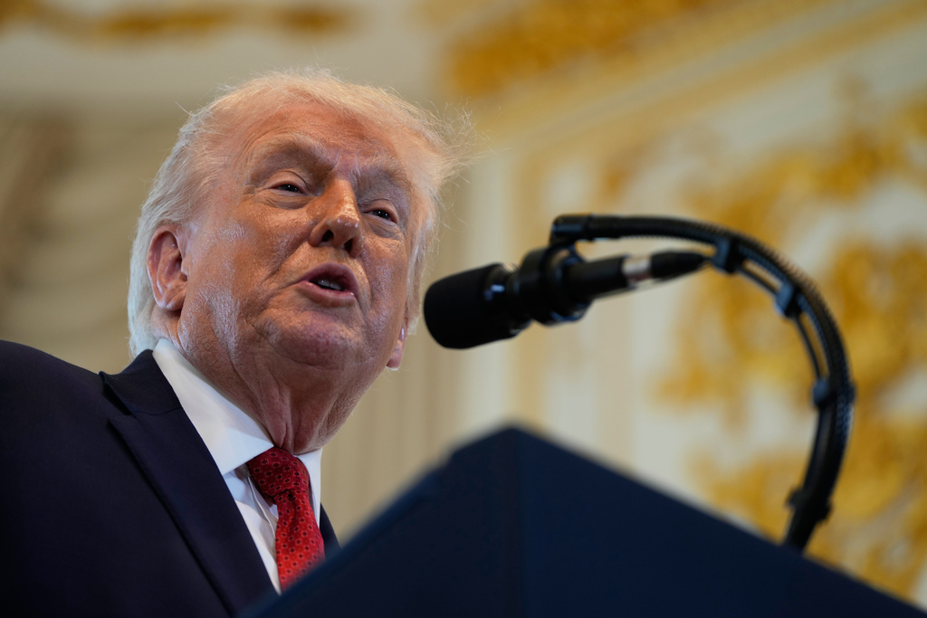 President Donald Trump speaks at a dedication ceremony for a portion of Southern Boulevard, which the Town of Palm Beach Council recently voted to rename,"President Donald J. Trump Boulevard," Friday, Jan. 16, 2026, at his Mar-a-Lago Club in Palm Beach, Fla. (AP Photo/Julia Demaree Nikhinson)