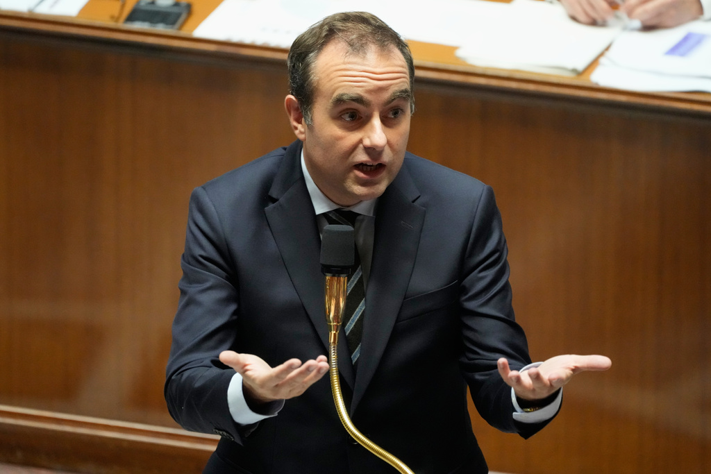 French Prime Minister Sebastien Lecornu speaks during the questions and answers to the government session, Wednesday, Oct. 15, 2025 at the National Assembly in Paris. (AP Photo/Michel Euler)