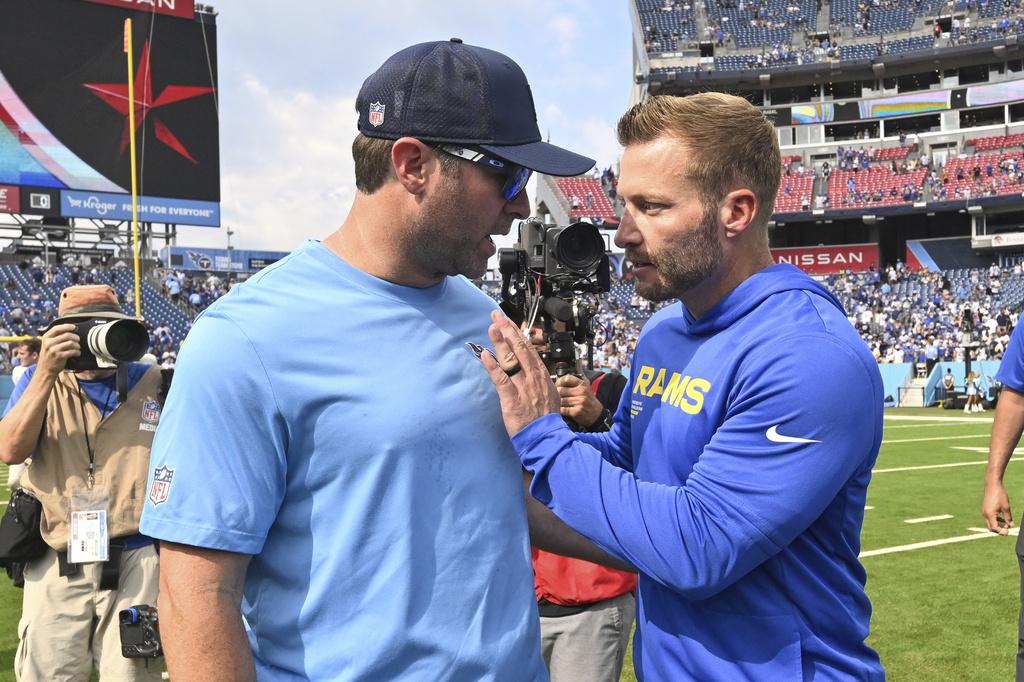 Tennessee Titans head coach Brian Callahan, left, and Los Angeles Rams head coach Sean McVay greet each other after the Rams defeated the Titans in an NFL football game Sunday, Sept. 14, 2025, in Nashville, Tenn. (AP Photo/John Amis)