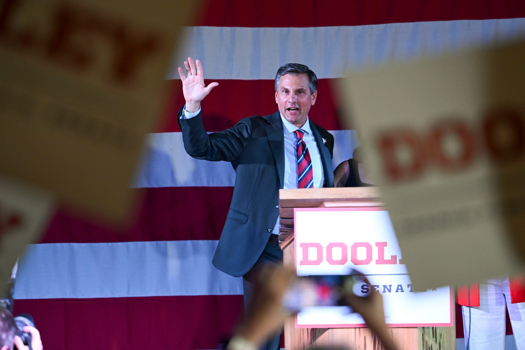 Republican gubernatorial candidate Derek Dooley speaks to supporters at his election night party Tuesday, May 19, 2026, in Atlanta. (Daniel Varnado/Atlanta Journal-Constitution via AP)