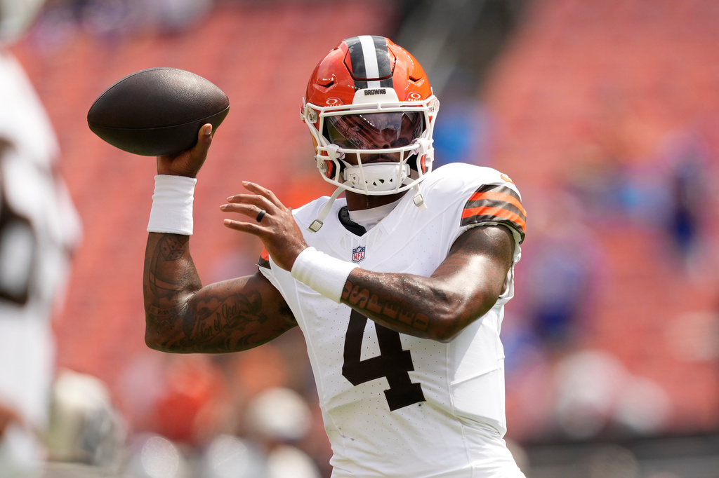 Cleveland Browns quarterback Deshaun Watson warms up before a preseason NFL football game against the Buffalo Bills, Saturday, Aug. 22, 2026, in Cleveland. (AP Photo/Carolyn Kaster)