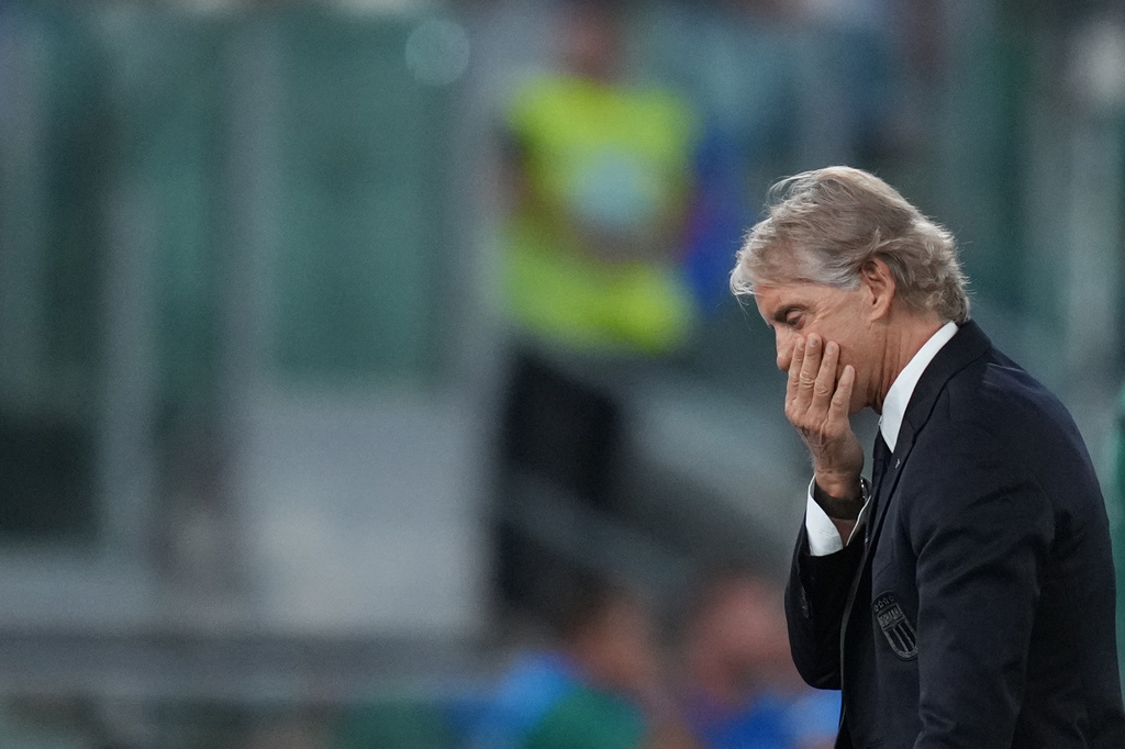 Italy head coach Roberto Mancini reacts during the Nations League soccer match between Italy and Belgium in Rome, Friday, Sept. 25, 2026. (Alfredo Falcone/LaPresse via AP)