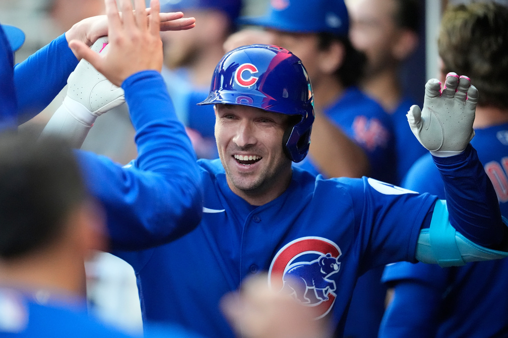 Chicago Cubs' Alex Bregman (3) celebrates hitting a solo homerun against the Atlanta Braves in the third inning of a baseball game, Tuesday, May 12, 2026, in Atlanta. (AP Photo/Mike Stewart)