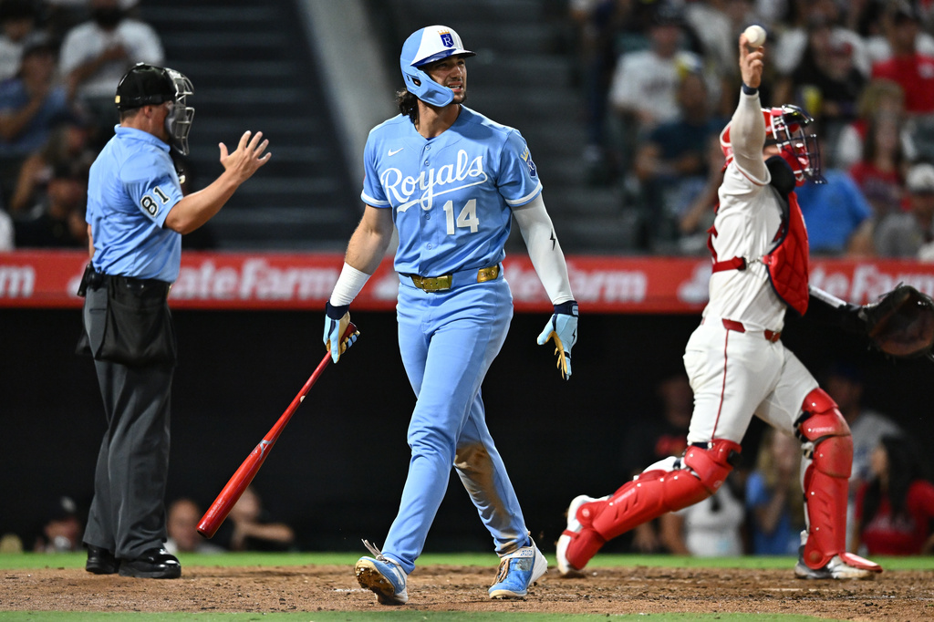 Kansas City Royals' Jac Caglianone (14) reacts after striking out during the seventh inning of a baseball game against the Los Angeles Angels, Saturday, Aug. 15, 2026, in Anaheim, Calif. (AP Photo/William Liang)