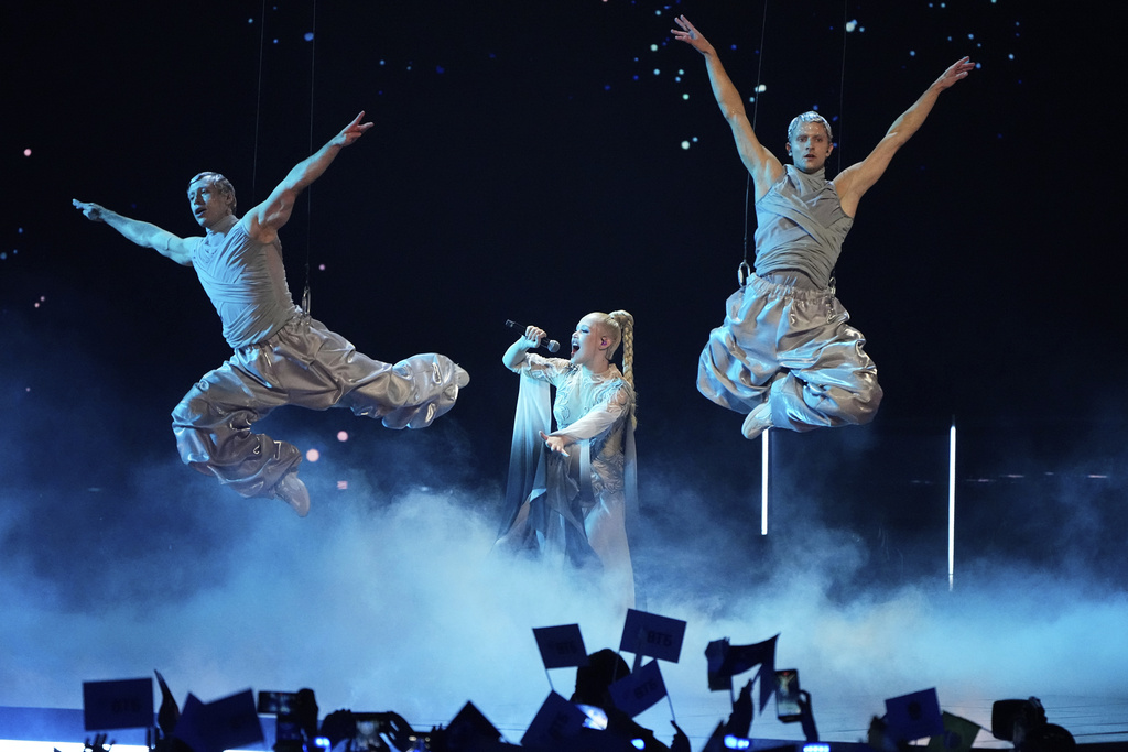 Belarus' Nastya Kravchenko performs the song "Motylok" at the International Music Competition "Intervision" at the Live Arena outside Moscow, Russia, Saturday, Sept. 20, 2025. (AP Photo/Alexander Zemlianichenko)