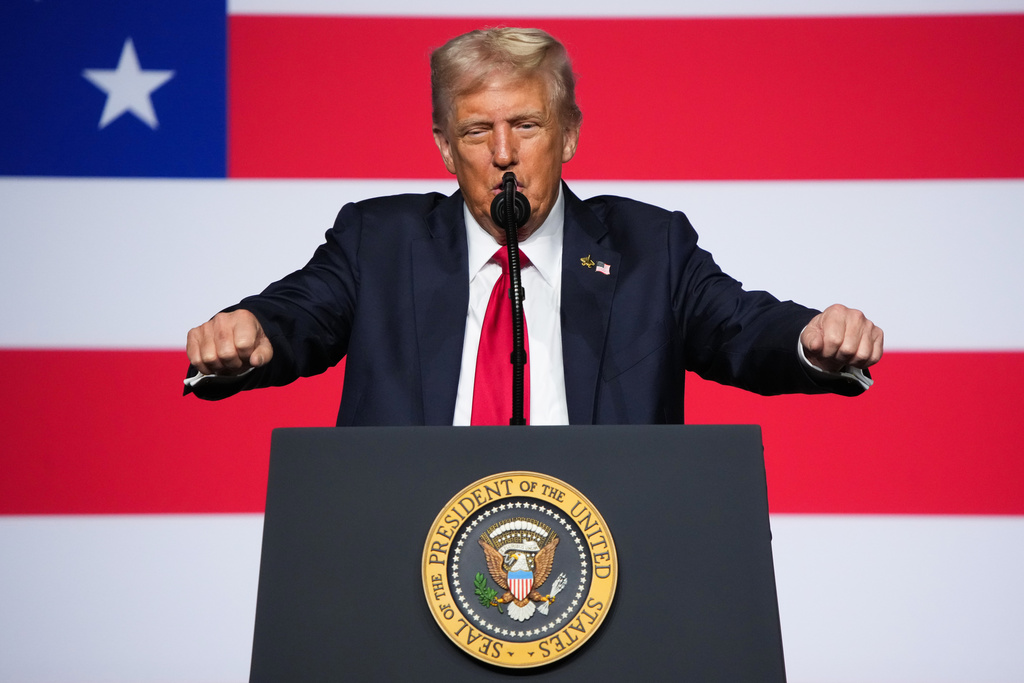 President Donald Trump speaks to a gathering of top U.S. military commanders at Marine Corps Base Quantico, Tuesday, Sept. 30, 2025, in Quantico, Va. (Andrew Harnik/Pool via AP)