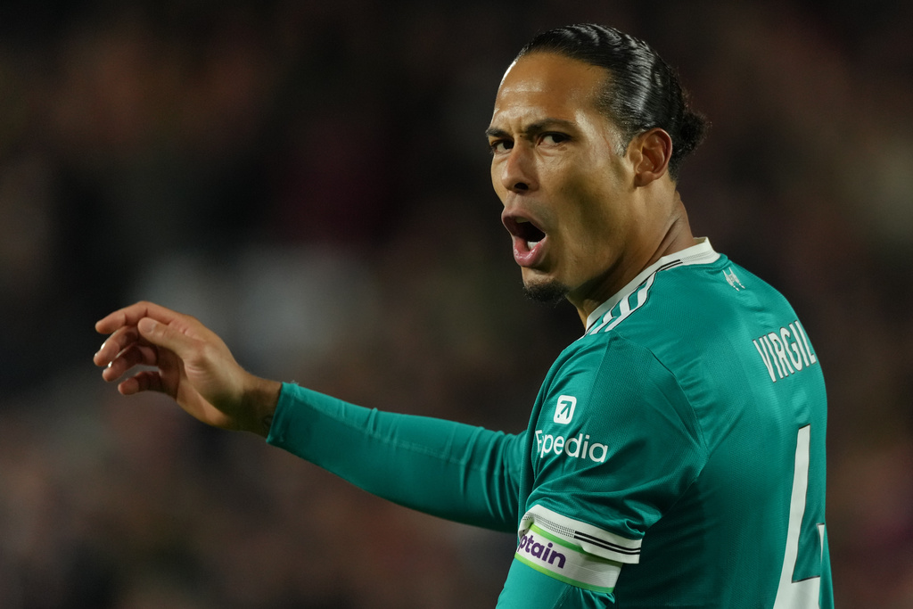 Liverpool's Virgil van Dijk reacts during the Premier League soccer match between Brentford and Liverpool in London, Saturday, Oct. 25, 2025. (AP Photo/Dave Shopland)
