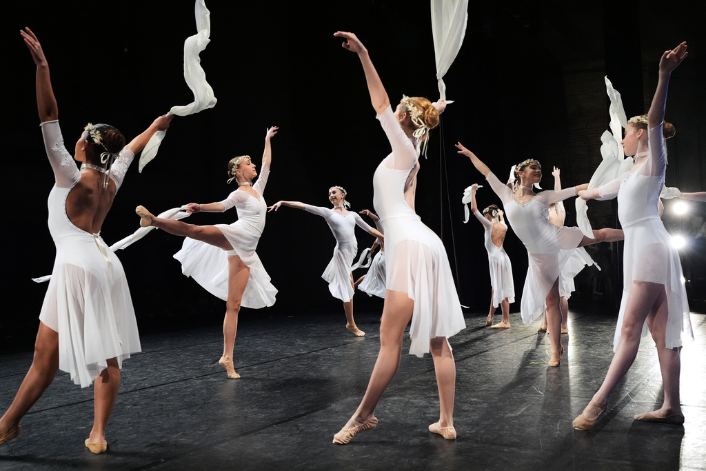 Dancers perform Moonbeam Spirits for Ensemble Competition during the Youth America Grand Prix (YAGP) Semi-Finals at Dominican University Performing Arts Center in River Forest, Ill., Sunday, Feb. 8, 2026. (AP Photo/Nam Y. Huh)