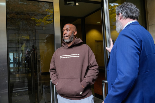 Portland Trail Blazers head coach Chauncey Billups walks to a vehicle after his federal court appearance on Thursday, Oct. 23, 2025, in Portland, Ore. (AP Photo/Jenny Kane) Portland Trail Blazers head coach Chauncey Billups walks to a vehicle after his federal court appearance on Thursday, Oct. 23, 2025, in Portland, Ore. (AP Photo/Jenny Kane)