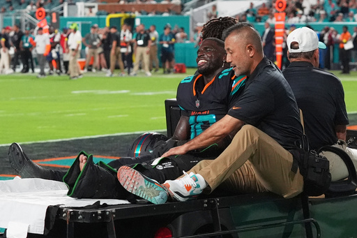 Miami Dolphins wide receiver Tyreek Hill (10) is carted off the field by staff after suffering an unknown injury in the second half of an NFL football game against the New York Jets, Monday, Sept. 29, 2025, in Miami Gardens, Fla. (AP Photo/Marta Lavandier) Miami Dolphins wide receiver Tyreek Hill (10) is carted off the field by staff after suffering an unknown injury in the second half of an NFL football game against the New York Jets, Monday, Sept. 29, 2025, in Miami Gardens, Fla. (AP Photo/Marta Lavandier)