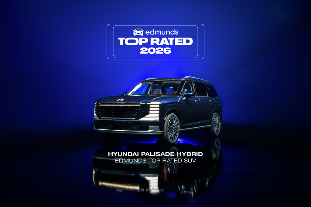 HOLD FOR 9am EST EMBARGO WEDNESDAY, FEB. 18 - This photo provided by Edmunds shows the Hyundai Palisade Hybrid, the Edmunds Top Rated SUV for 2026. (Courtesy of Edmunds via AP)