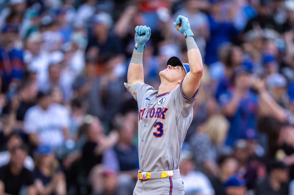 New York Mets Carson Benge celebrates after hitting a two-run home run during the third inning of a baseball game against the Seattle Mariners, Tuesday, June 2, 2026, in Seattle. (AP Photo/Stephen Brashear)