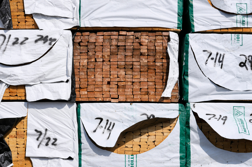 Canadian lumber products are shown at Gutherie Lumber Tuesday, Aug. 25, 2026, in Livonia, Mich. (AP Photo/Paul Sancya)