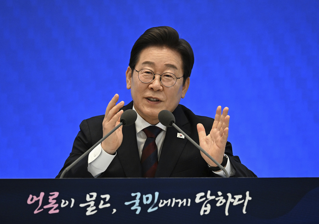 FILE - South Korean President Lee Jae Myung delivers a speech during a news conference to mark his first 30 days in office at Yeongbingwan of Blue House in Seoul, South Korea, July 3, 2025. (Kim Min-Hee/Pool Photo via AP, File)