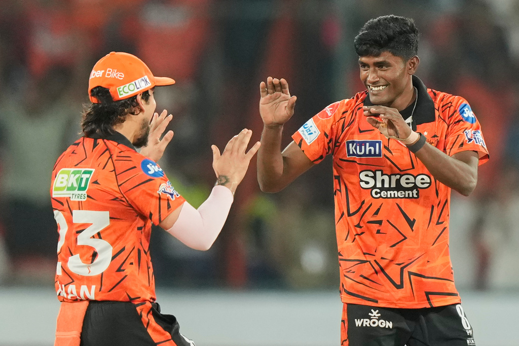 Sunrisers Hyderabad's Sakib Hussain, right, celebrates the wicket of Rajasthan Royals' Yashasvi Jaiswal during the Indian Premier League cricket match between Sunrisers Hyderabad and Rajasthan Royals in Hyderabad, India, Monday, April 13, 2026. (AP Photo/Mahesh Kumar A.)