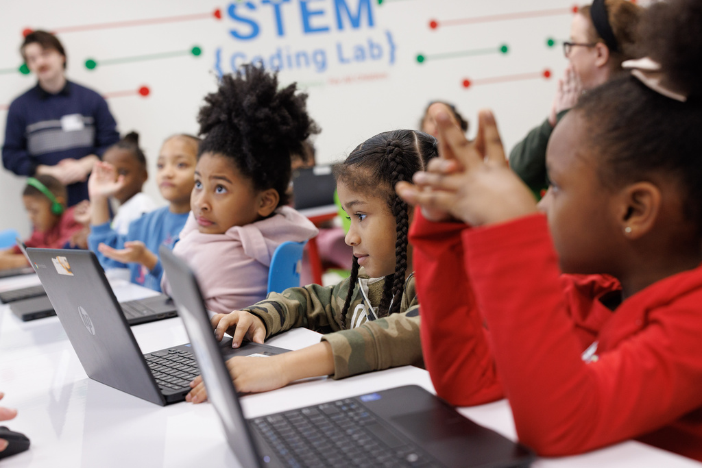 Students learn to code at the STEM Coding Lab at Clairton Education Center in Clairton, Pa., on Thursday, Jan. 22, 2026. (Quinn Glabicki/Pittsburgh's Public Source via AP)