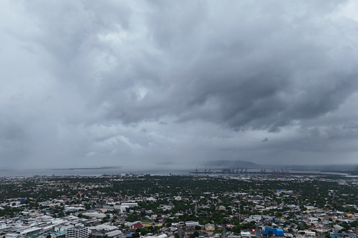 Clouds cover Kingston, Jamaica, ahead of the forecast arrival of Hurricane Melissa on Sunday, Oct. 26, 2025. (AP Photo/Matias Delacroix) Clouds cover Kingston, Jamaica, ahead of the forecast arrival of Hurricane Melissa on Sunday, Oct. 26, 2025. (AP Photo/Matias Delacroix)
