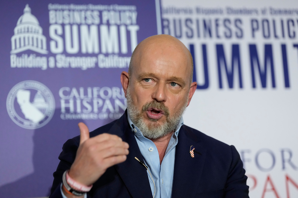 Steve Hilton speaks during a gubernatorial candidate forum in Sacramento, Calif., Tuesday, April 14, 2026. (AP Photo/Godofredo A. Vásquez)