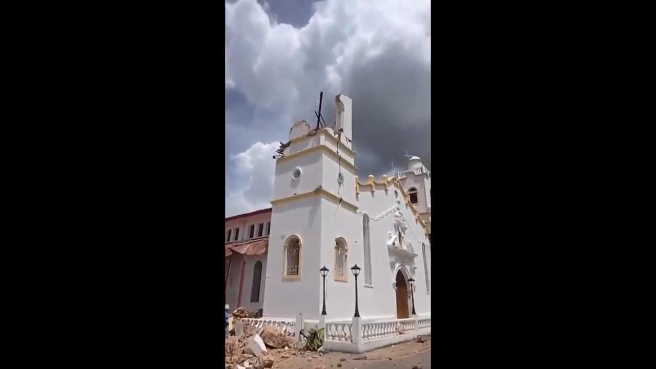 The bell tower of St. John the Baptist Cathedral in Penonom&eacute;, in Panama&rsquo;s central province of Cocl&eacute;, collapsed after a powerful magnitude 7.7 earthquake struck the country Friday morning, video showed. The quake shook buildings in the capital Panama City, prompted evacuations and was felt as far away as neighboring Colombia.