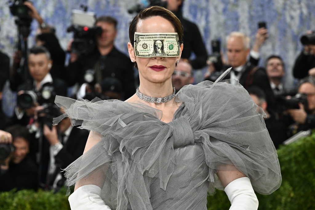 Sarah Paulson arrives at The Metropolitan Museum of Art's Costume Institute benefit gala celebrating the opening of the "Costume Art" exhibition on Monday, May 4, 2026, in New York. (Photo by Evan Agostini/Invision/AP)