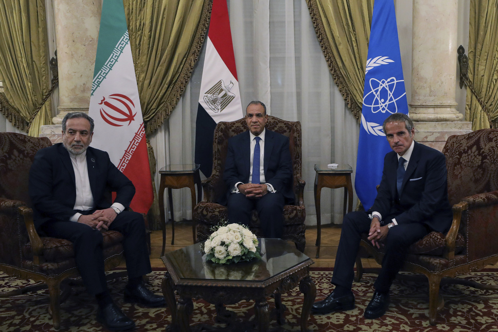 Egyptian Foreign Minister Badr Abdelatty, center, meets with his Iranian counterpart Abbas Araghchi, left, and the Director General of the International Atomic Energy Agency (IAEA), Rafael Grossi, at Tahrir Palace in Cairo, Egypt, Tuesday, Sept. 9, 2025. (AP Photo Khaled Elfiqi)
