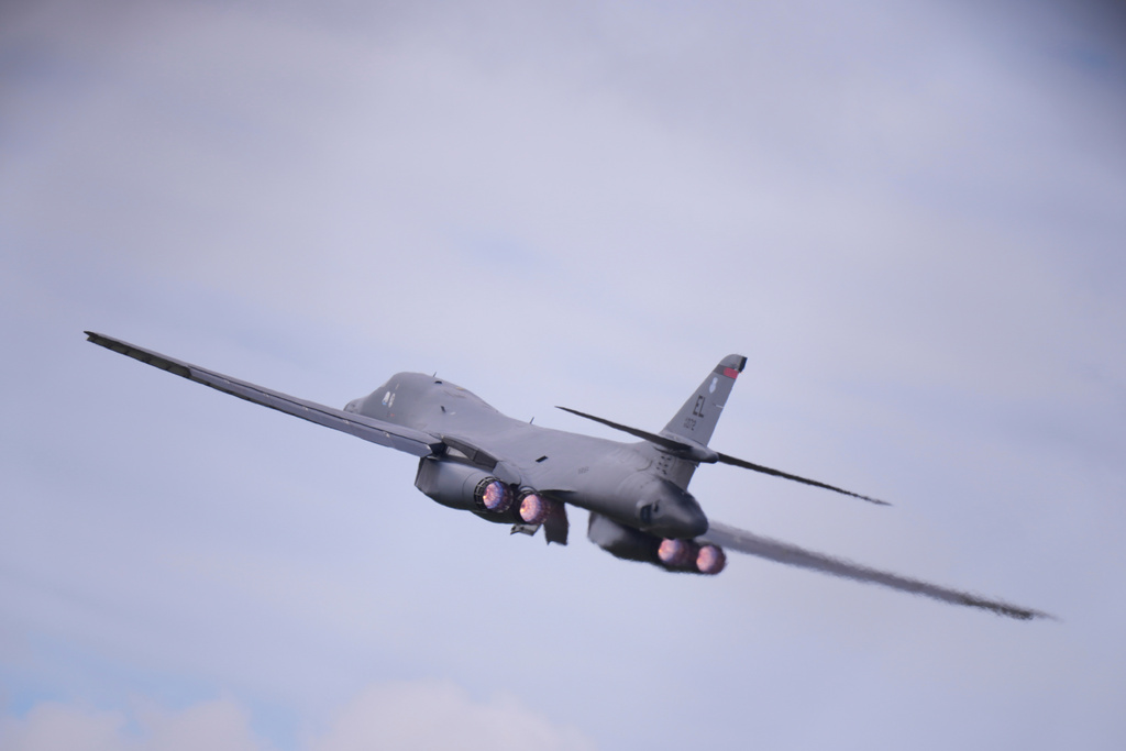 A US B1 Lancer bomber takes off from RAF Fairford, England, Thursday, March 26, 2026. (AP Photo/Alastair Grant)