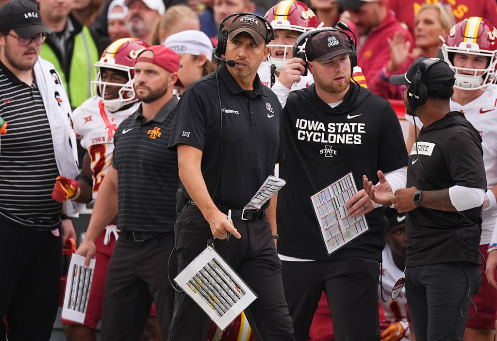 Iowa State head coach Matt Campbell stalks along the sideline in the second half of an NCAA college football game against Colorado, Saturday, Oct. 11, 2025, in Boulder, Colo. (AP Photo/David Zalubowski)
