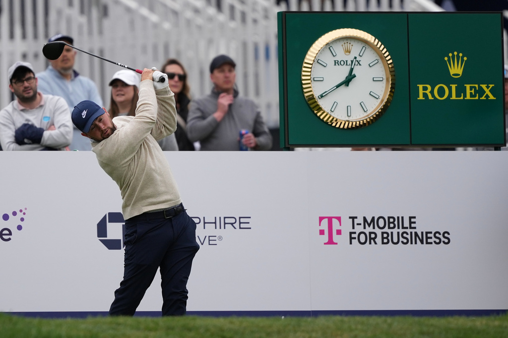 Alex Fitzpatrick practices on the ninth hole before the PGA Championship golf tournament at the Aronimink Golf Club Monday, May 11, 2026, in Newtown Square, Pa. (AP Photo/Matt Slocum)