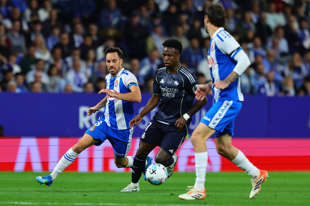 Real Madrid's Vinicius Junior in action during the La Liga soccer match between Espanyol and Real Madrid in Barcelona Spain, Sunday, May 3, 2026. (AP Photo/)