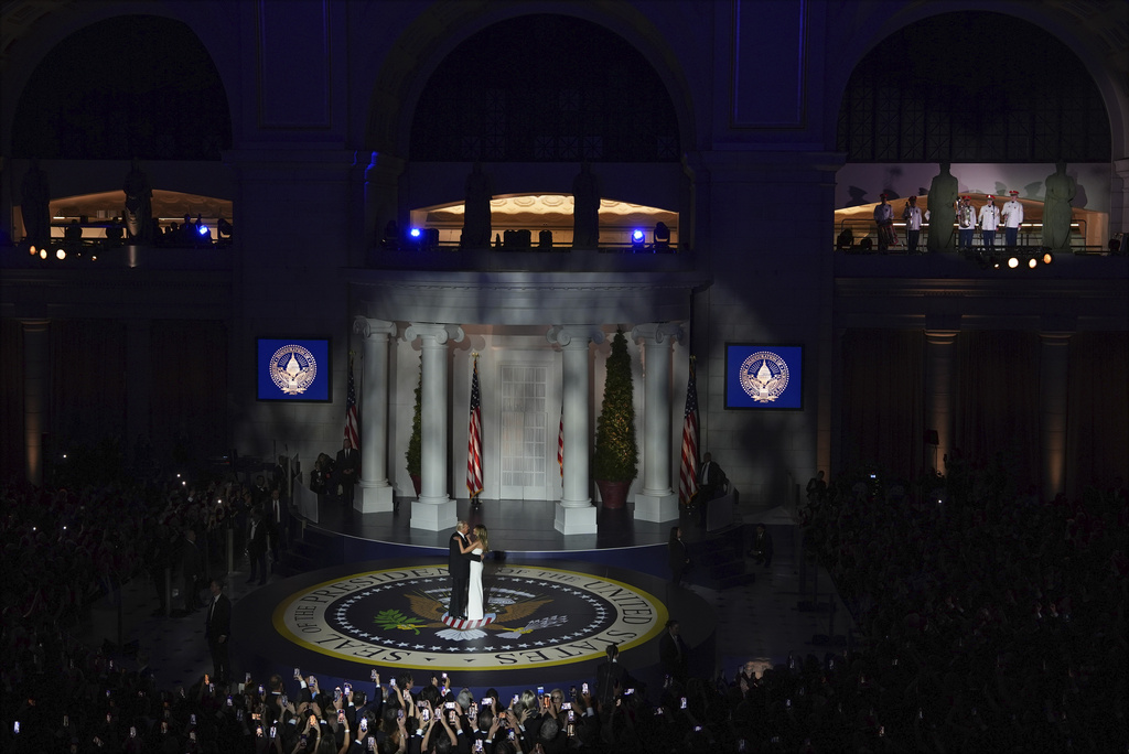 PHOTO COLLECTION Trump Inauguration Starlight Ball Hosted PHOTO COLLECTION Trump Inauguration Starlight Ball Hosted