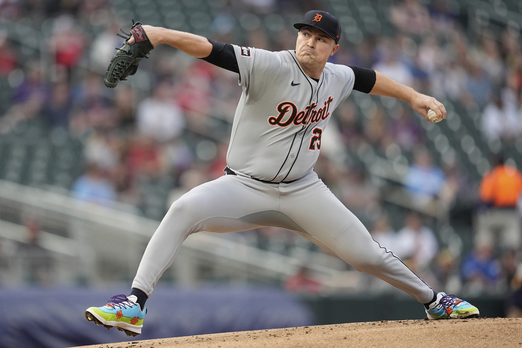 Detroit Tigers starting pitcher Tarik Skubal (29) delivers during the first inning of a baseball game against the Minnesota Twins Thursday, Aug. 14, 2025, in Minneapolis. (AP Photo/Abbie Parr)
