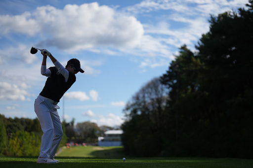 Hyo Joo Kim of South Korea tees off on the ninth hole during the pool B match against World team for the LPGA International Crown golf tournament at the New Korea Country Club in Goyang, South Korea, Friday, Oct. 24, 2025. (AP Photo/Lee Jin-man) Hyo Joo Kim of South Korea tees off on the ninth hole during the pool B match against World team for the LPGA International Crown golf tournament at the New Korea Country Club in Goyang, South Korea, Friday, Oct. 24, 2025. (AP Photo/Lee Jin-man)