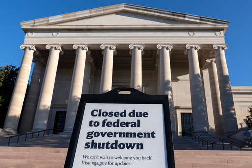 A sign that reads "Closed due to federal government shutdown," is seen outside of the National Gallery of Art on the 6th day of the government shutdown, in Washington, Monday, Oct. 6, 2025. (AP Photo/Jose Luis Magana) A sign that reads "Closed due to federal government shutdown," is seen outside of the National Gallery of Art on the 6th day of the government shutdown, in Washington, Monday, Oct. 6, 2025. (AP Photo/Jose Luis Magana)