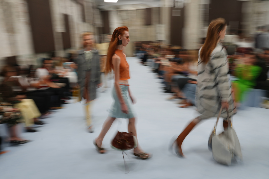 A model wears a creation part of the Marni women's Spring-Summer 2027 collection, presented in Milan, Italy, Thursday, Sept. 24, 2026. (AP Photo/Antonio Calanni)